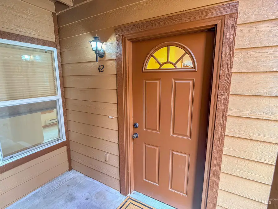 1607 N Davis Ave. #J-42, McCall, ID 83638 - #3