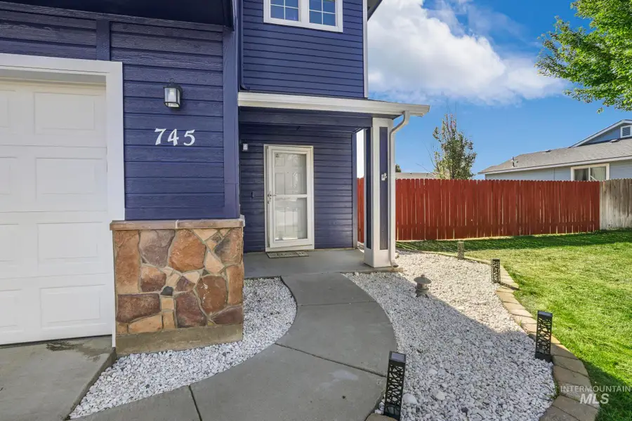 745 SW Lago, Mountain Home, ID 83647 - #3