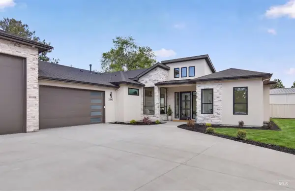 2591 S Greenwood Cir, Boise, ID 83706