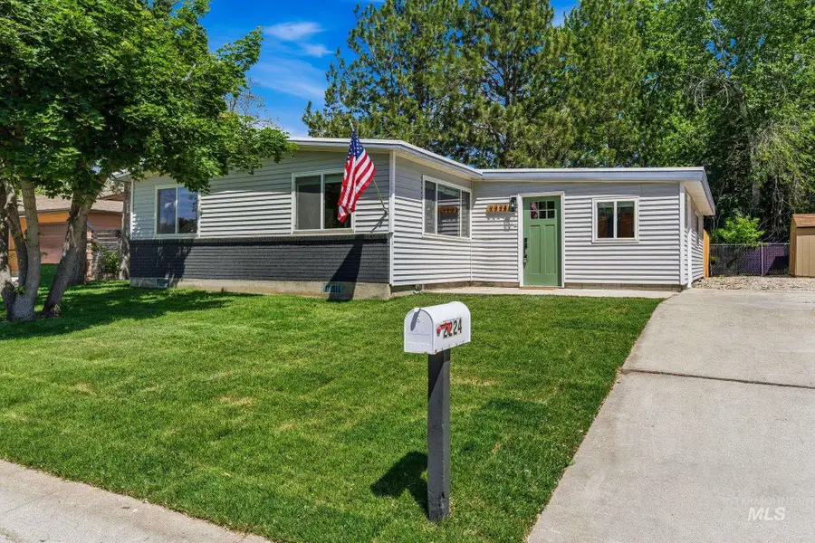 2224 S Rachel Circle, Boise, ID 83706 - #3