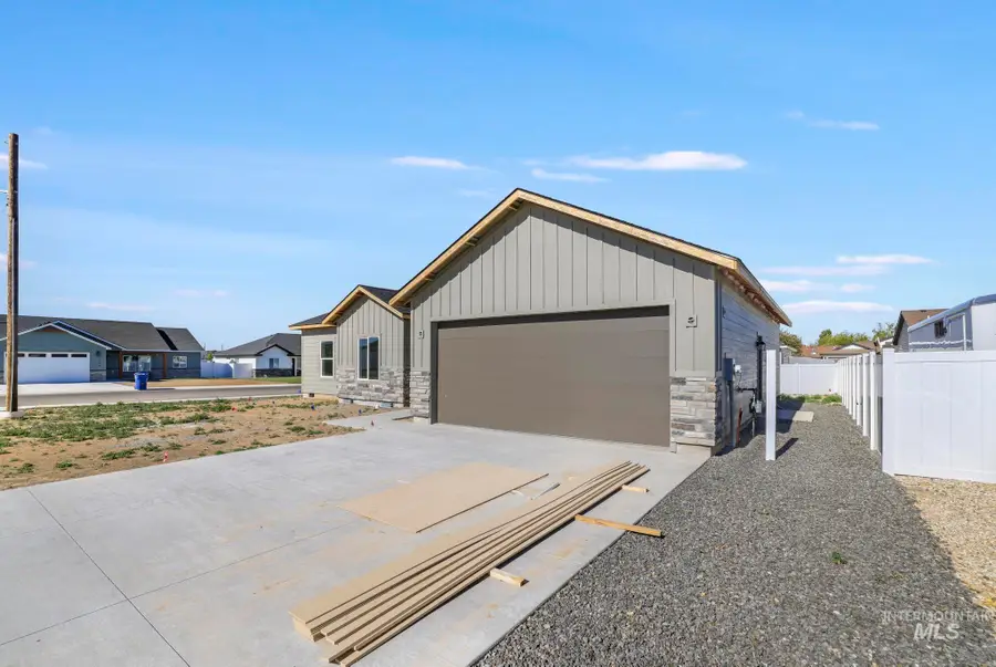 2003 Regan St, Jerome, ID 83338 - #3