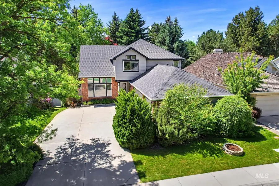 5081 N Marsh Ave, Garden City, ID 83714 - #3