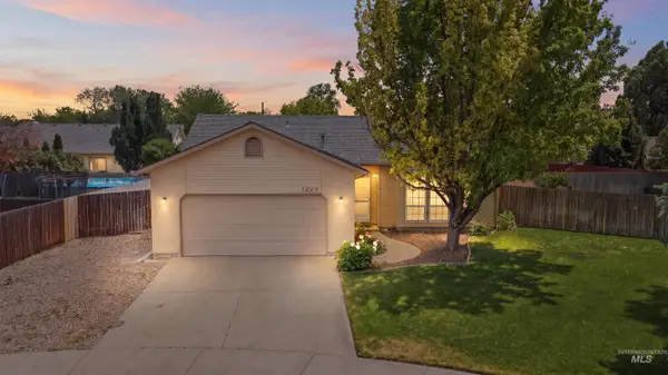 1220 Amber Pl, Nampa, ID 83651