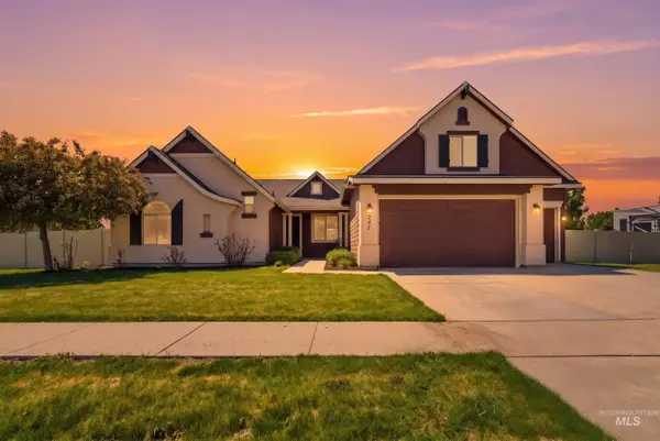 287 W Hidden Meadow Way, Middleton, ID 83644