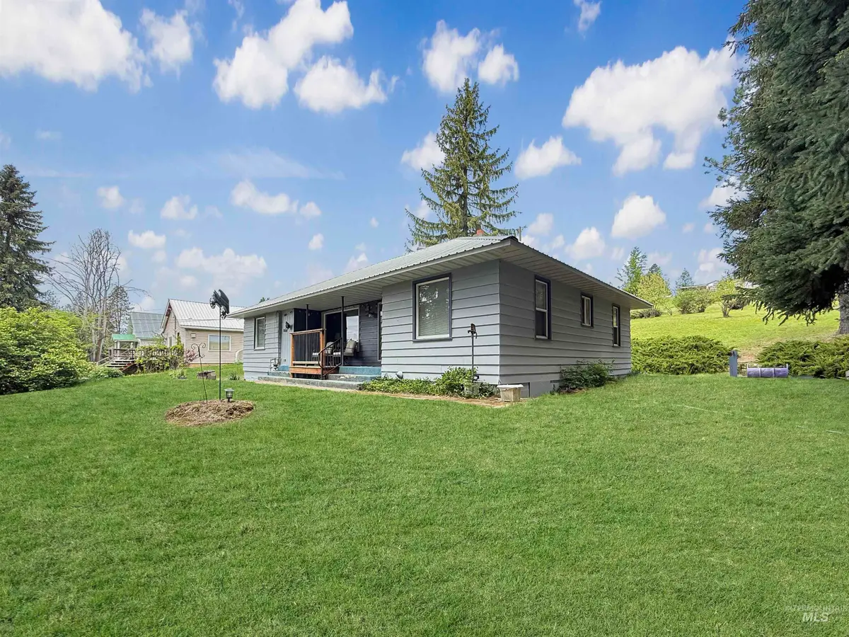 105 2nd Ave, Deary, ID 83823 - #1