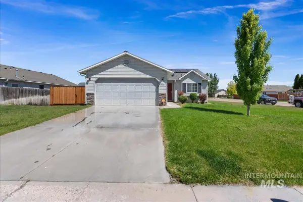 11740 Edgemoor St, Caldwell, ID 83605