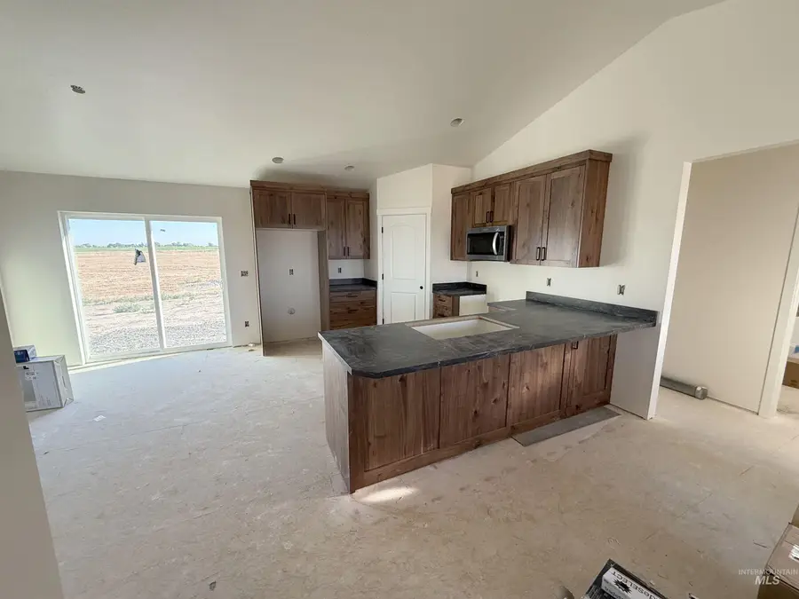 158 W 100 N, Jerome, ID 83338 - #2