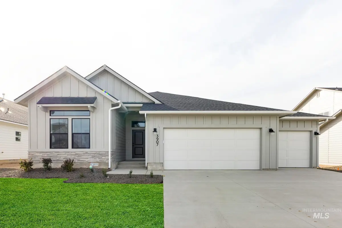 5197 E Open Canyon Dr, Nampa, ID 83687 - #1