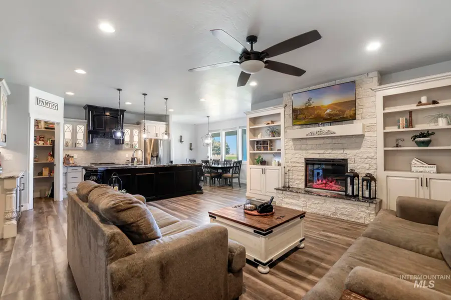 103 S 160 W, Jerome, ID 83338 - #3
