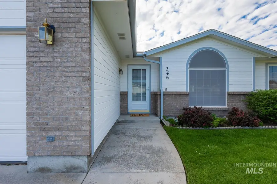 346 B St, Nampa, ID 83651 - #3