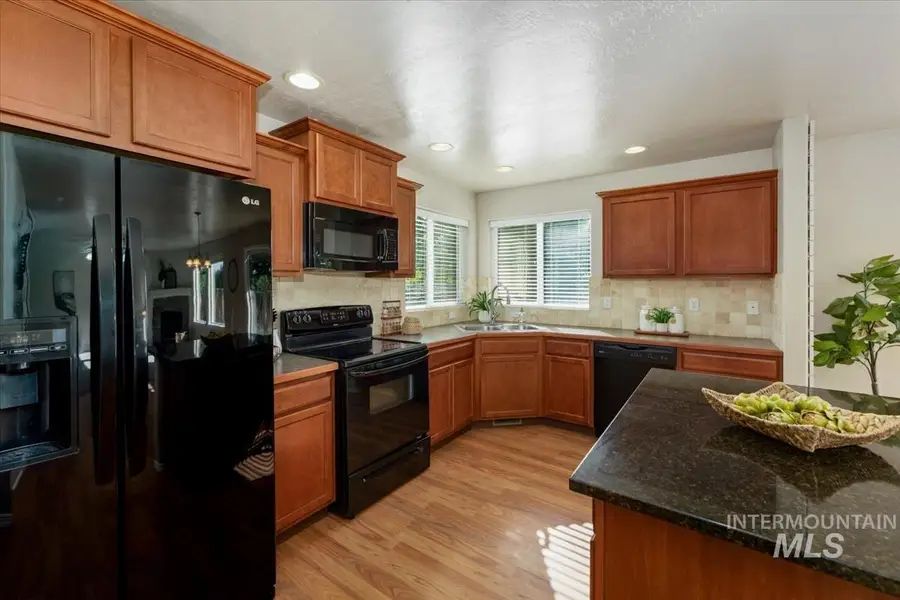 182 E Ironstone Drive, Meridian, ID 83646 - #2