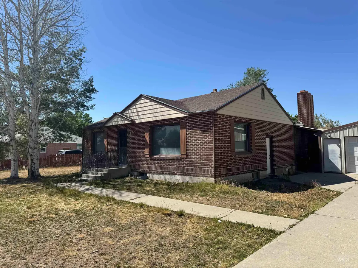 370 E 27th Street, Burley, ID 83318 - #1