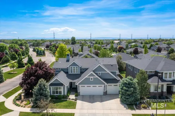 1169 W Deer Crest Dr, Meridian, ID 83646