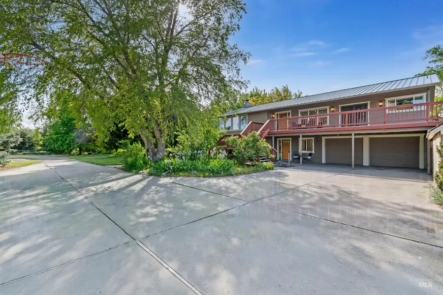 1156 W Stillwell Dr, Eagle, ID 83616 - #3
