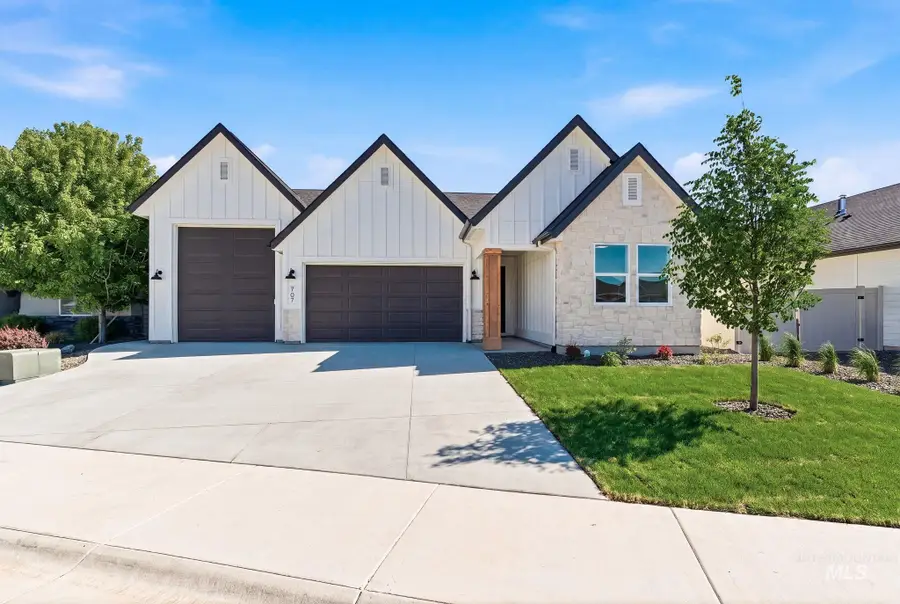 707 E Merino St, Kuna, ID 83634 - #2