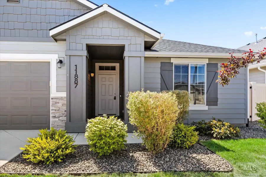 11887 W Box Canyon St, Star, ID 83669 - #3