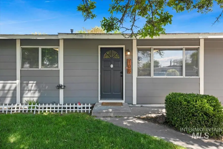 108 N Rowena St, Nampa, ID 83651 - #2