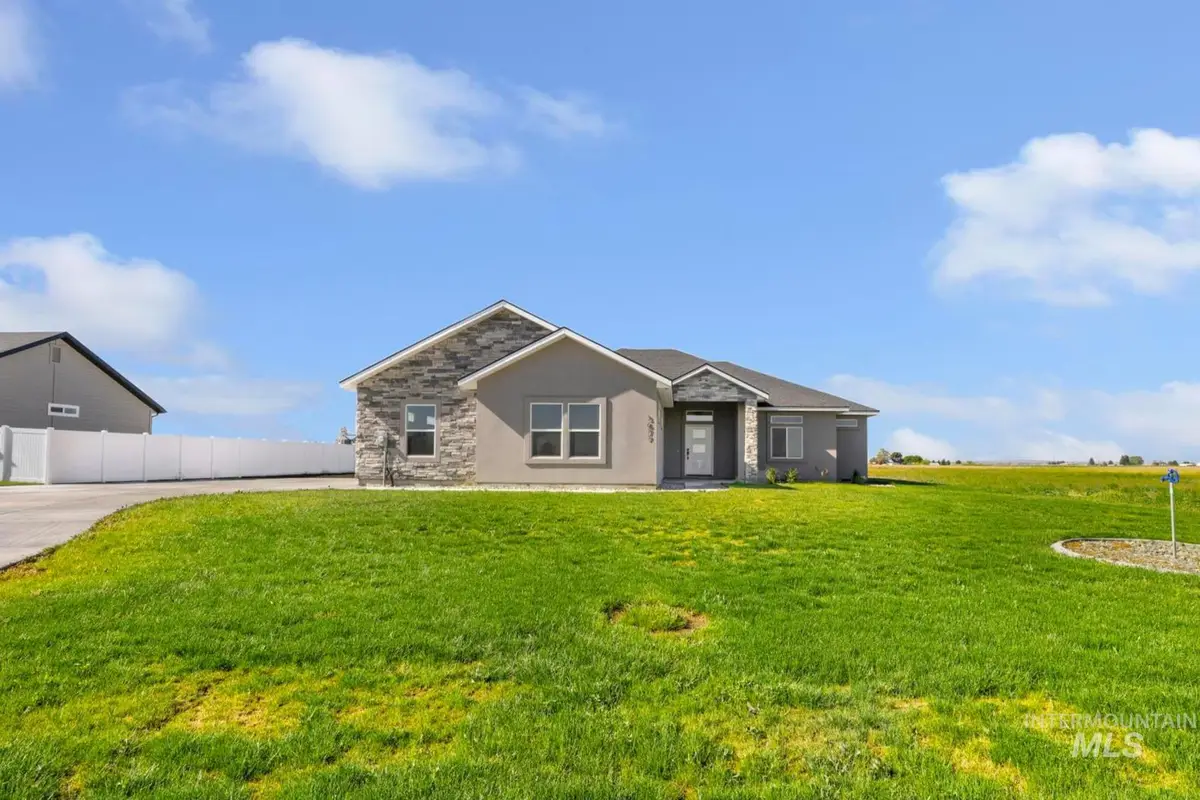 3677 E 3735 N, Kimberly, ID 83341 - #1
