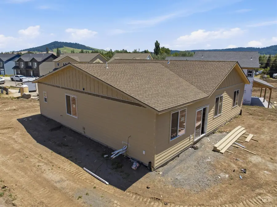 2812 Cyprus Court, Moscow, ID 83843 - #3