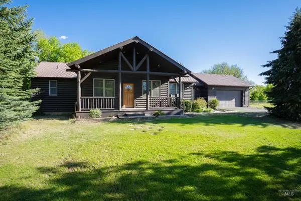 201 N Grape St., Shoshone, ID 83352
