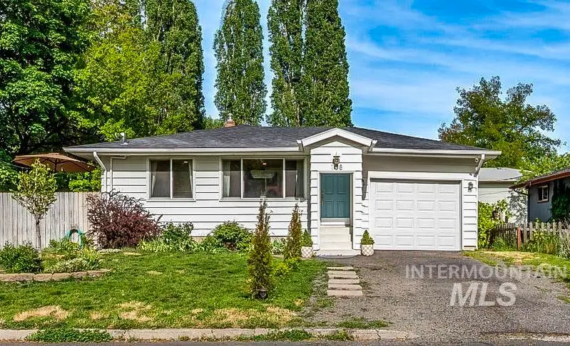 108 N Cleveland St, Moscow, ID 83843 - #1