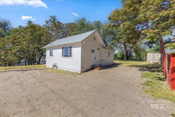 109 Parma Road, Parma, ID 83660