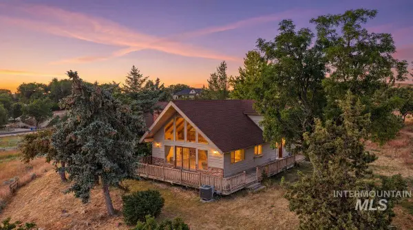 4640 N Skyline Dr, Eagle, ID 83616