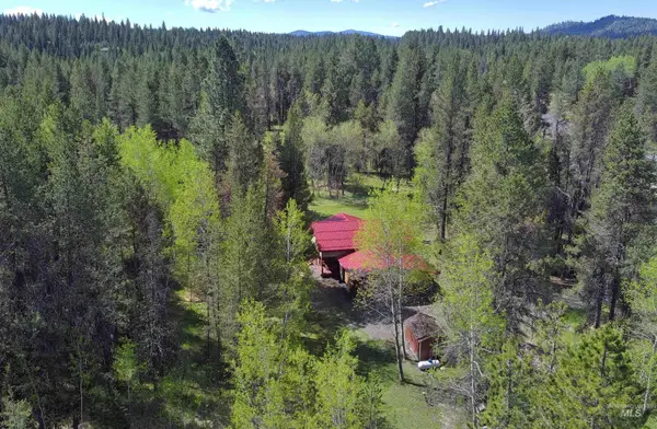 10534 Hwy 55, Cascade, ID 83611