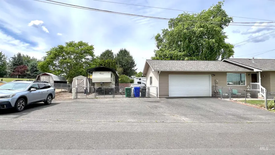 1618 Burrell Ave, Lewiston, ID 83501 - #2