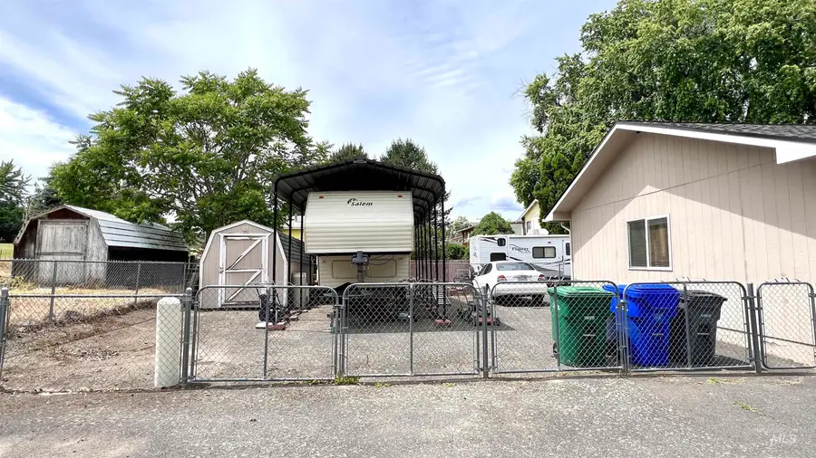 1618 Burrell Ave, Lewiston, ID 83501 - #3