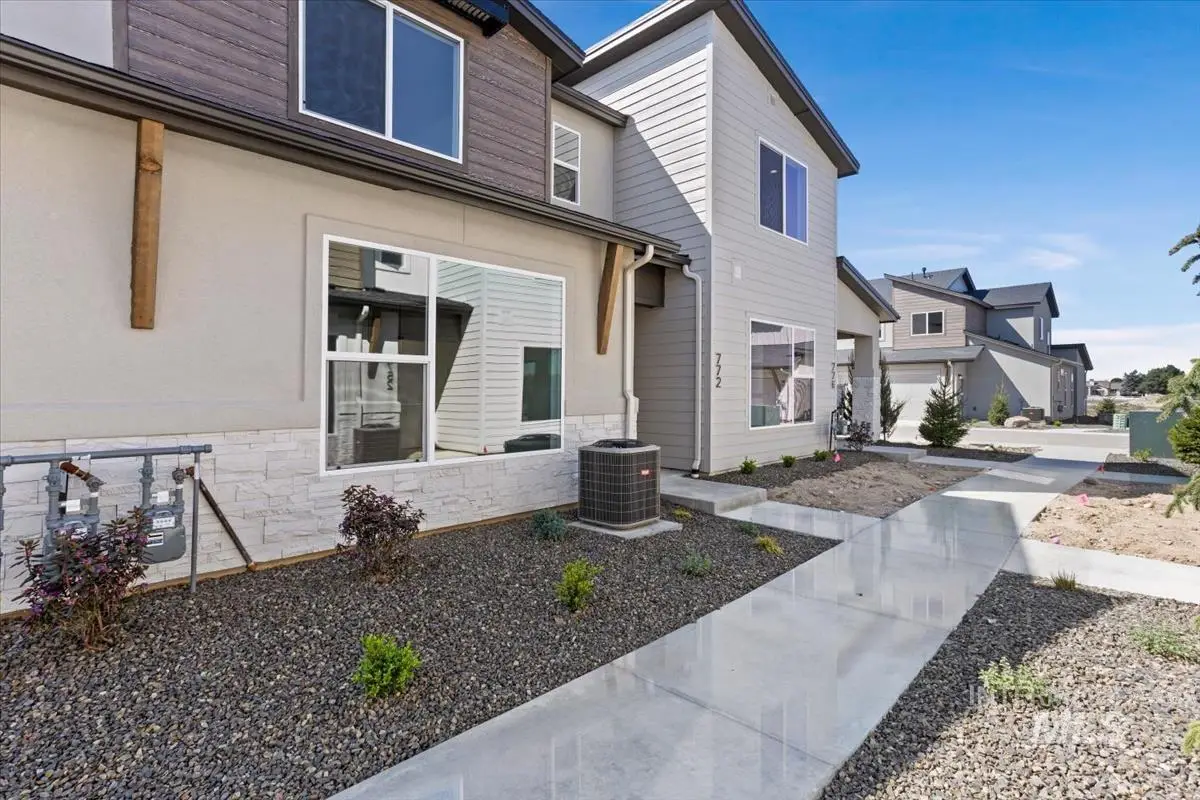 772 S Calhoun Ln., Star, ID 83669 - #1