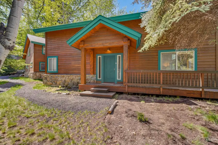 933 Cottage Court, McCall, ID 83638 - #2