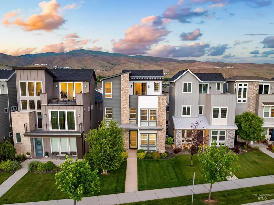 3730 S Millbrook Way, Boise, ID 83716 - #2