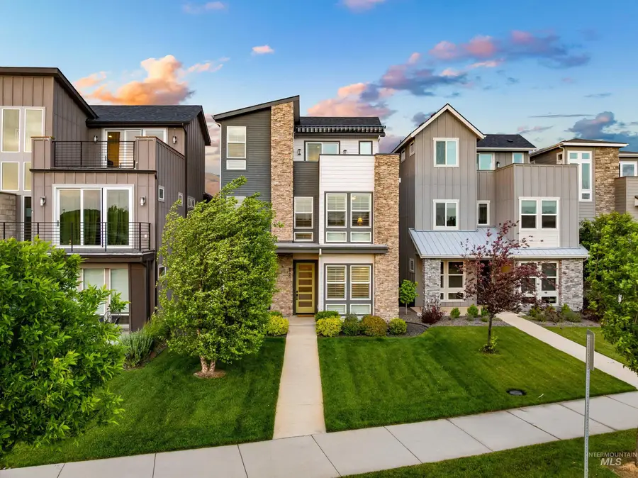 3730 S Millbrook Way, Boise, ID 83716 - #3