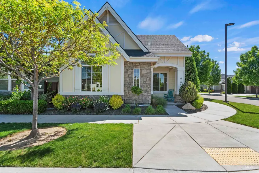 6204 N Mitchum Ln, Meridian, ID 83646 - #2