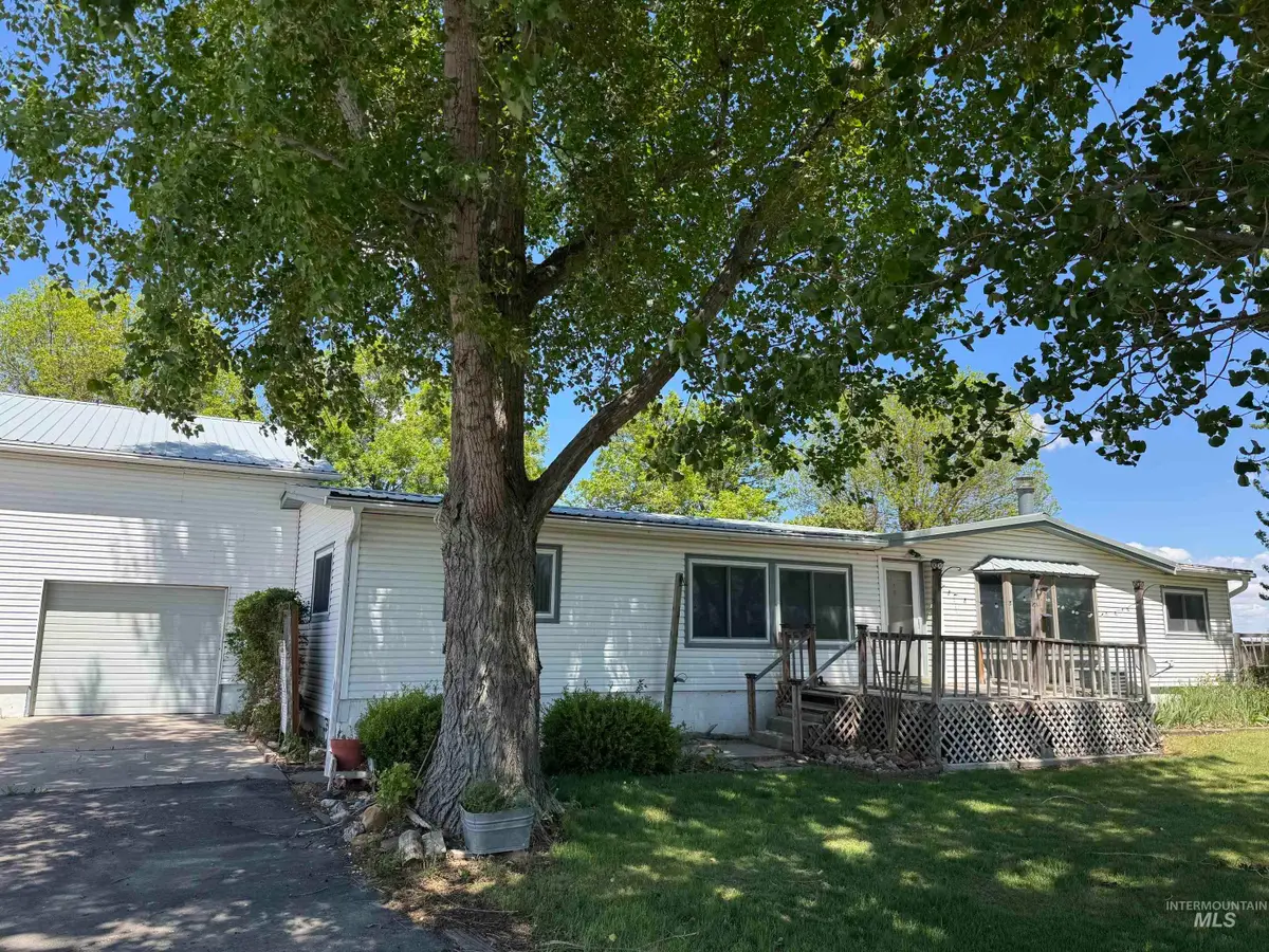 308 N 200 E, Jerome, ID 83338 - #1