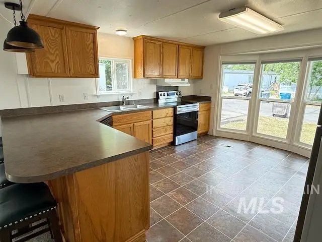1238 N Sable Ln, Boise, ID 83704 - #3