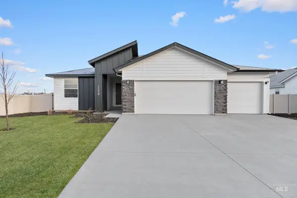 4335 E Woodmurra St, Meridian, ID 83642