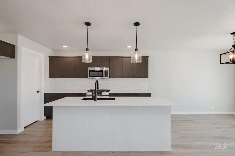 1486 W Braden Dr, Meridian, ID 83642 - #3