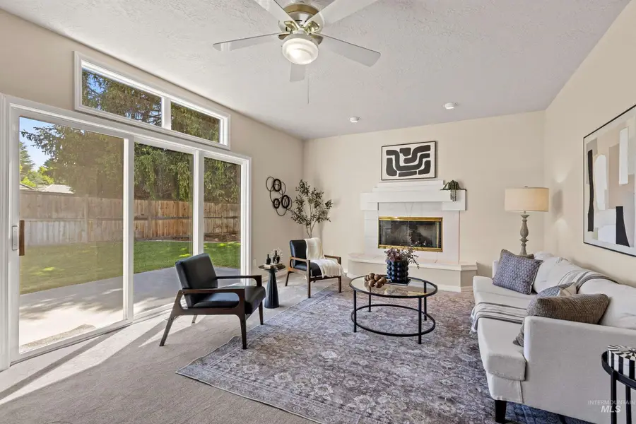 10251 W Cranberry Ct, Boise, ID 83704 - #2