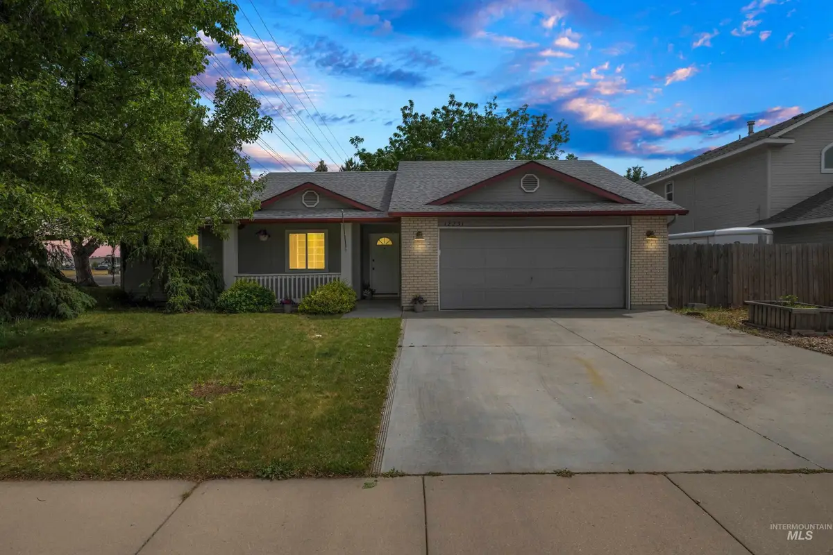 12231 W Driftwood Dr, Boise, ID 83713 - #1