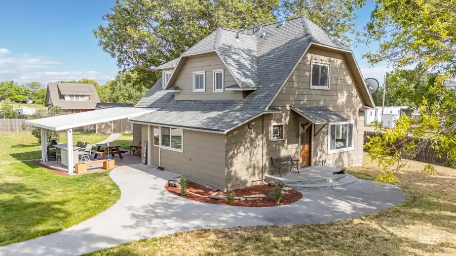 621 S Borchers Lane, Caldwell, ID 83605 - #2