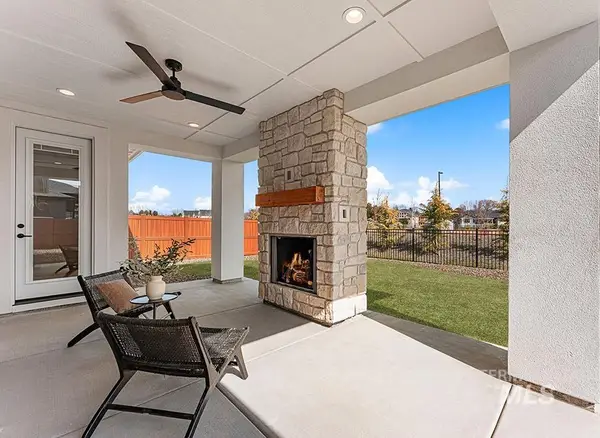 864 N Gracie Ave #Lot 11/3, Eagle, ID 83616