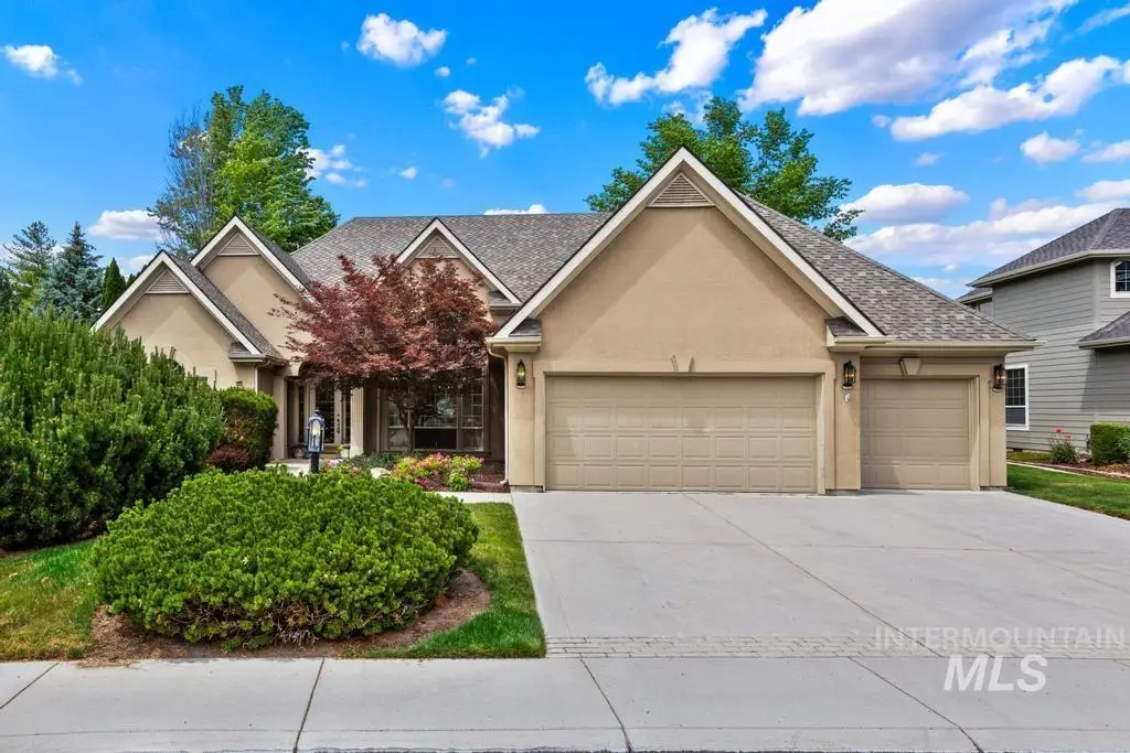 576 E Riverchase Way, Eagle, ID 83616 - #1