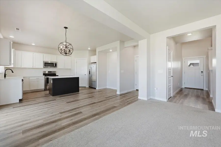 4882 W Lesina St, Meridian, CA 92835 - #3