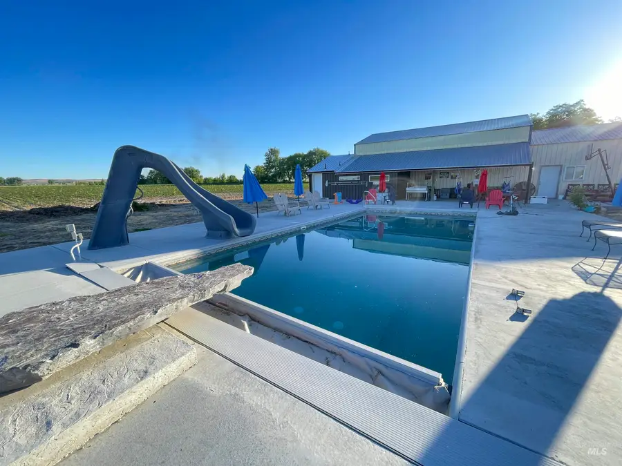 3733 Hwy 30 W, New Plymouth, ID 83655 - #3