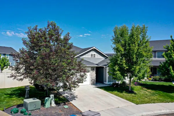 15567 Shorebird Pl, Nampa, ID 83651