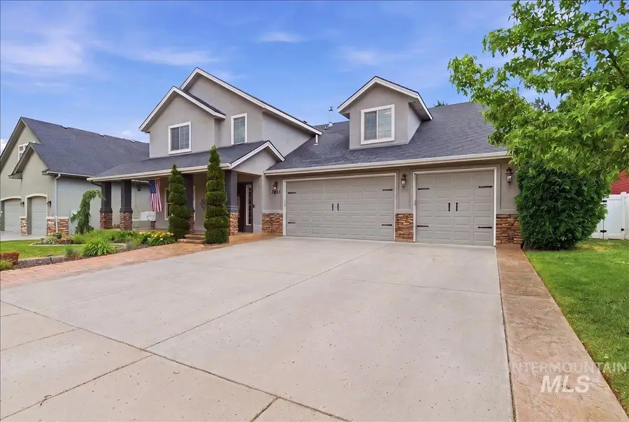 2816 S Bear Claw Way, Meridian, ID 83642 - #2