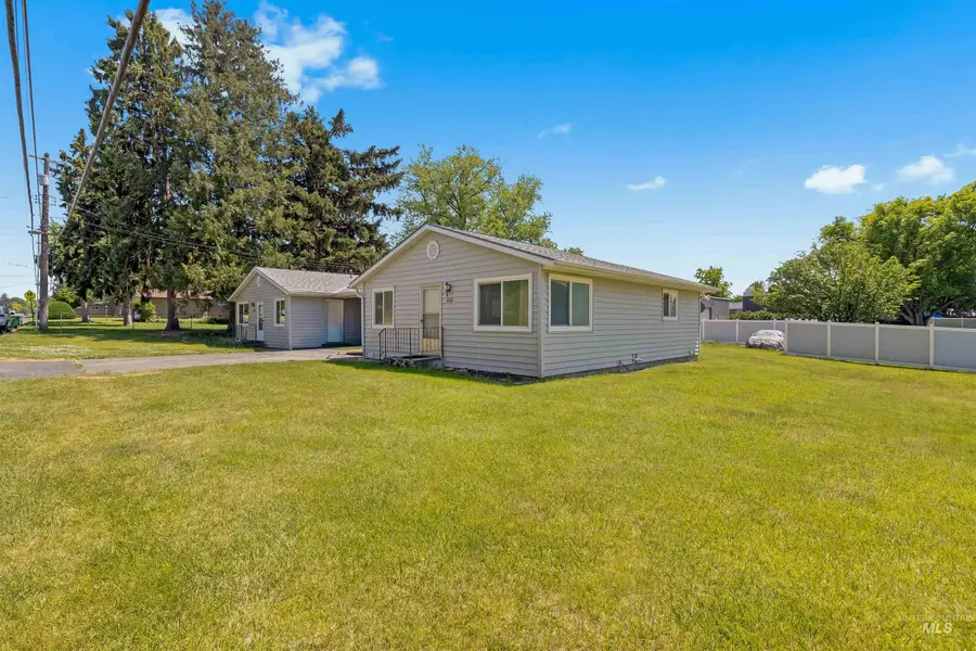 806 & 808 Burrell Ave, Lewiston, ID 83501 - #2