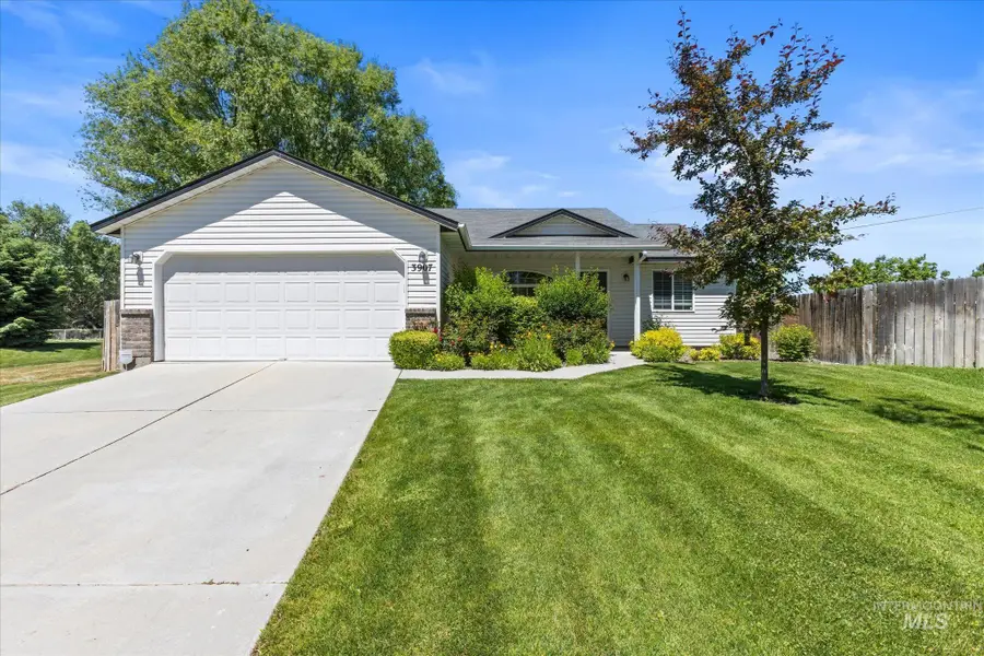 3907 N Abbott St, Caldwell, ID 83607 - #2